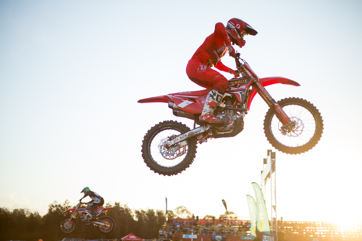2018-aus-supercross-rd1-jimboomba-1-2