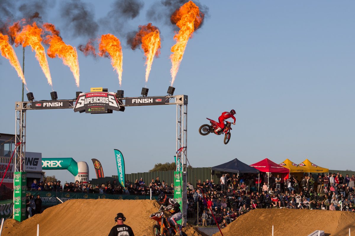#1 Justin Brayton (Penrite Honda)-Foremost Media -Round 4 2018 Australian Supercross Championship-Gillman Speedway-3910